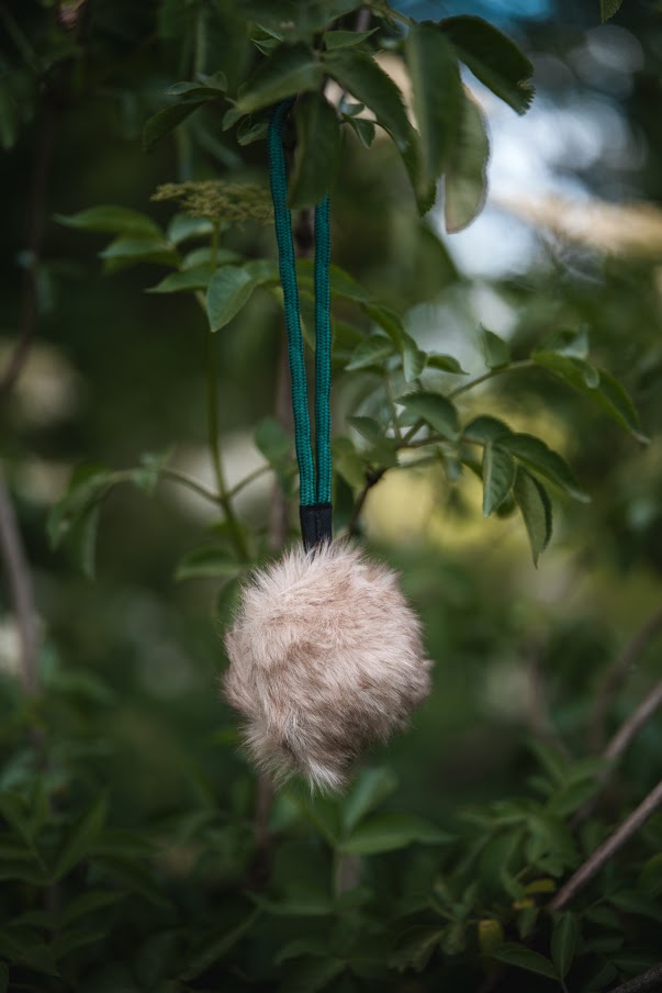 Paws@Brooklyn Fur Balls with Throwing Handle